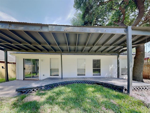 4926 Maurita Drive, Spring, TX 77373