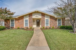 4762 N Colony Boulevard, The Colony, TX 75056