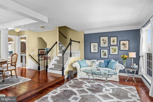 48 SNOWBERRY LN, Delran, NJ 08075