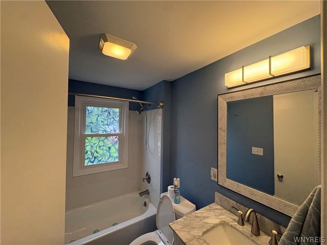 65 Pleasant View Drive, Lancaster, NY 14086
