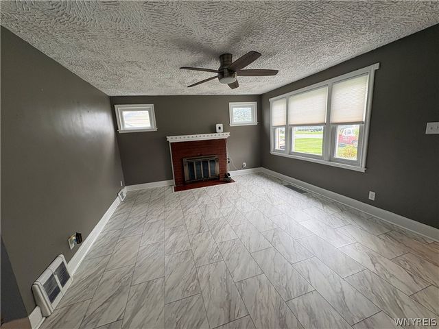 65 Pleasant View Drive, Lancaster, NY 14086