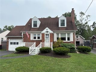 65 Pleasant View Drive, Lancaster, NY 14086