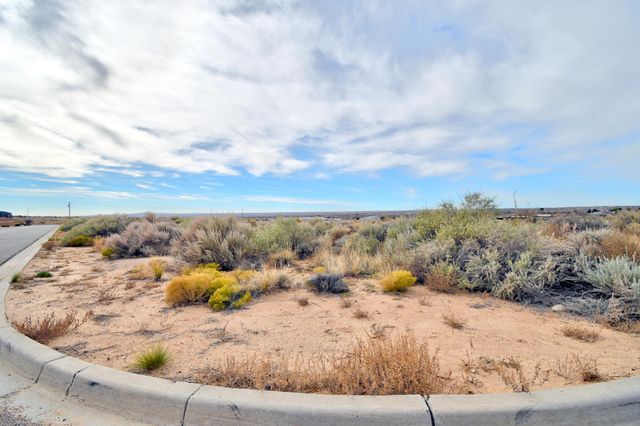 200 10th Avenue NW, Rio Rancho, NM 87124