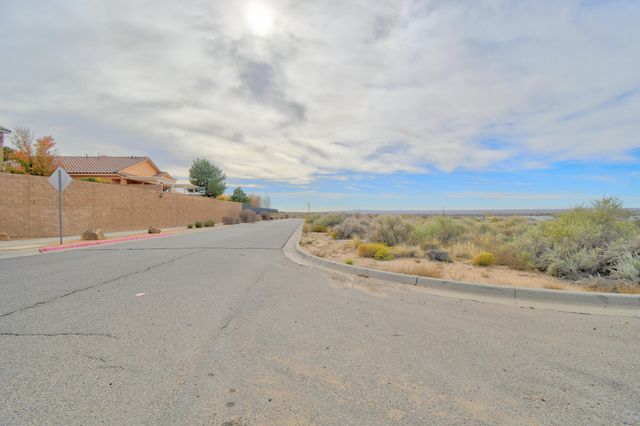 200 10th Avenue NW, Rio Rancho, NM 87124