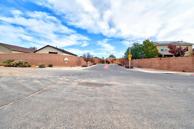 200 10th Avenue NW, Rio Rancho, NM 87124