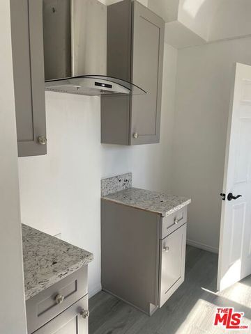 1746 Crenshaw Boulevard, Los Angeles, CA 90019