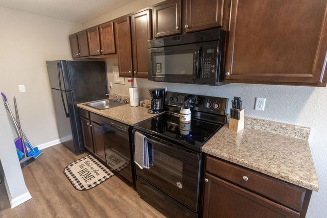 105 N GARTH AVE 54, Columbia, MO 65203