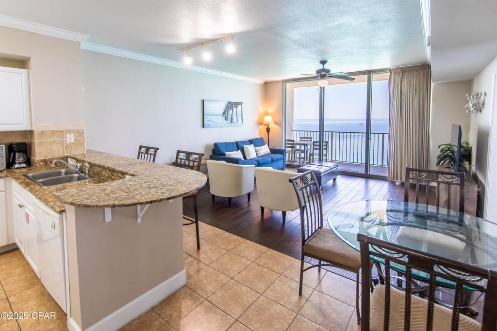 Image 13 of property listing at 16819 Front Beach Road 2112, Panama City Beach, FL 32413