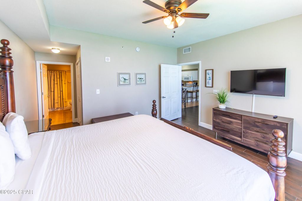 Image 19 of property listing at 16819 Front Beach Road 2112, Panama City Beach, FL 32413