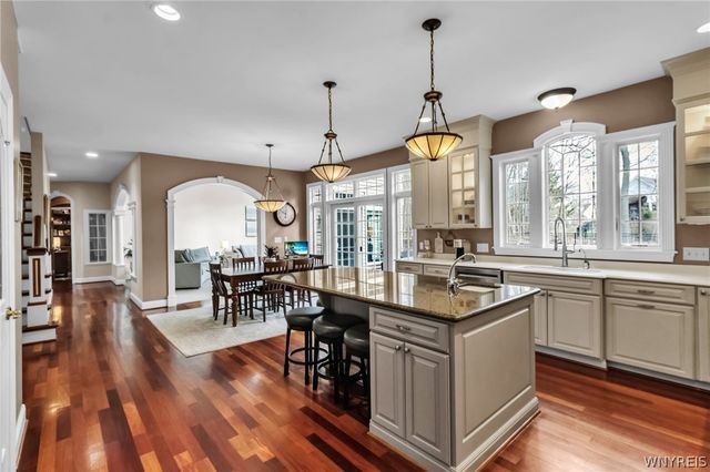 5027 Rockledge Drive, Clarence, NY 14031