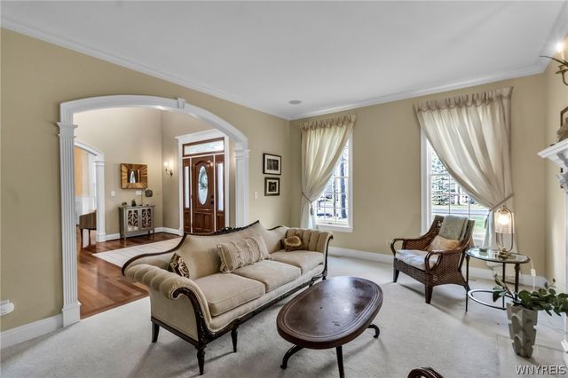 5027 Rockledge Drive, Clarence, NY 14031