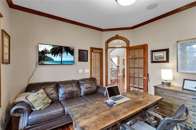 5027 Rockledge Drive, Clarence, NY 14031
