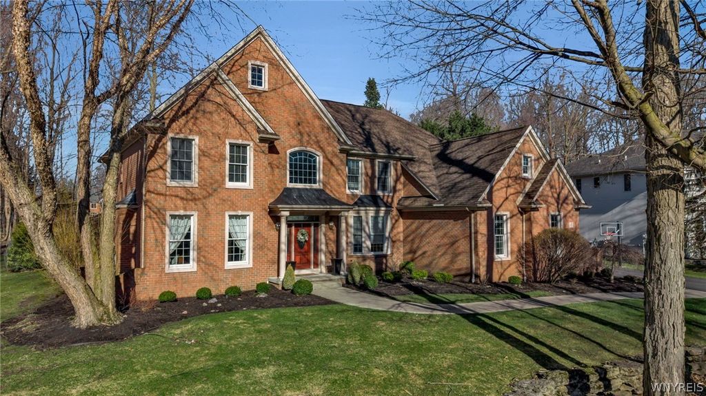 5027 Rockledge Drive, Clarence, NY 14031
