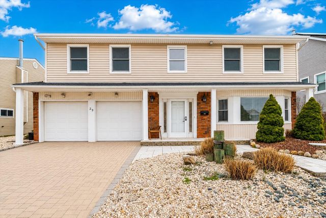 29 Donna Lane, Lido Beach, NY 11561