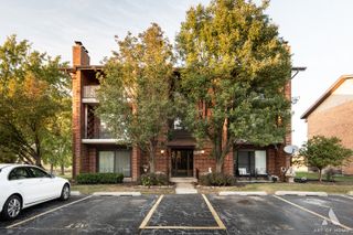 9910 Treetop Drive 3904, Orland Park, IL 60462