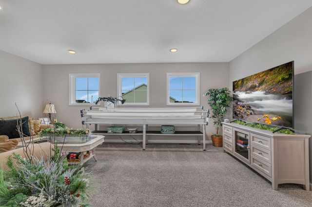 683 47th Avenue NE, Saint Cloud, MN 56304