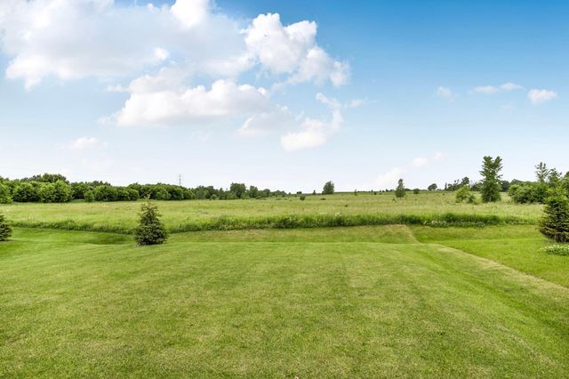 683 47th Avenue NE, Saint Cloud, MN 56304