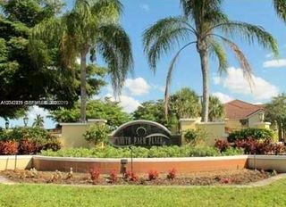 7630 Westwood Drive 305, Tamarac, FL 33321