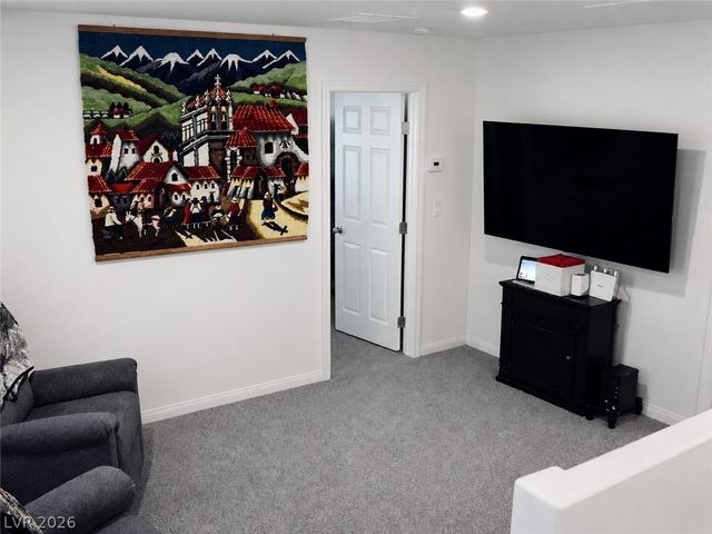 7014 Wildhorse Creek Street, North Las Vegas, NV 89086