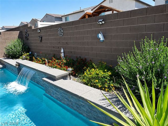 7014 Wildhorse Creek Street, North Las Vegas, NV 89086