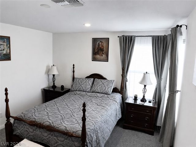 7014 Wildhorse Creek Street, North Las Vegas, NV 89086