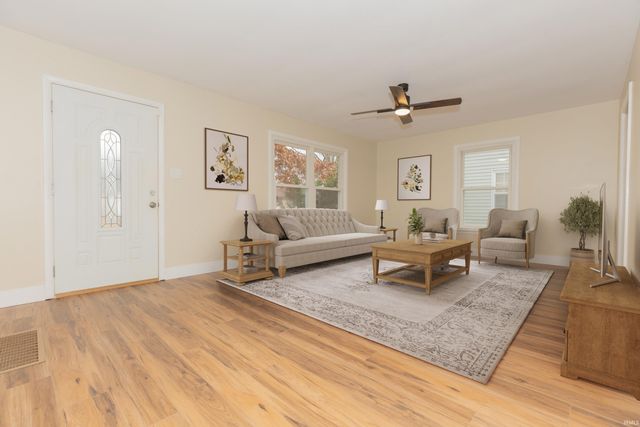 4501 Sweetser Avenue, Evansville, IN 47714