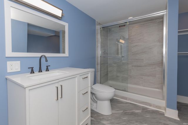 4501 Sweetser Avenue, Evansville, IN 47714