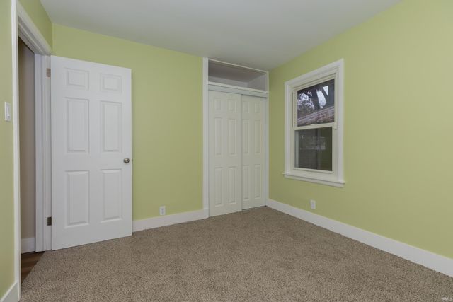 4501 Sweetser Avenue, Evansville, IN 47714