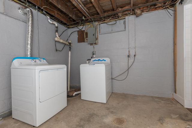 4501 Sweetser Avenue, Evansville, IN 47714