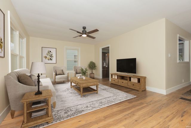 4501 Sweetser Avenue, Evansville, IN 47714