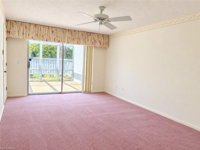 6888 Bogey DR, Fort Myers, FL 33919