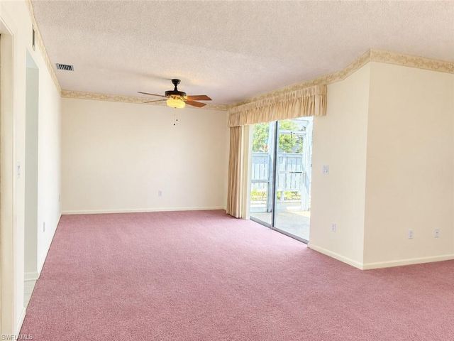 6888 Bogey DR, Fort Myers, FL 33919