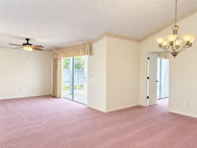 6888 Bogey DR, Fort Myers, FL 33919
