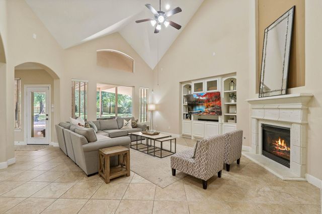 2619 Silver Shadow, Conroe, TX 77304