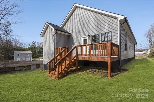 241 Booker Drive SW, Concord, NC 28025