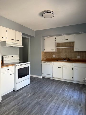4121 SE 10th Street, Des Moines, IA 50315