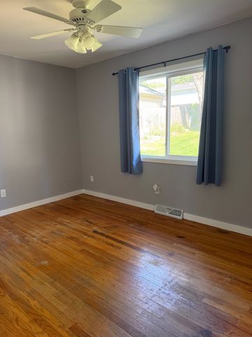 4121 SE 10th Street, Des Moines, IA 50315