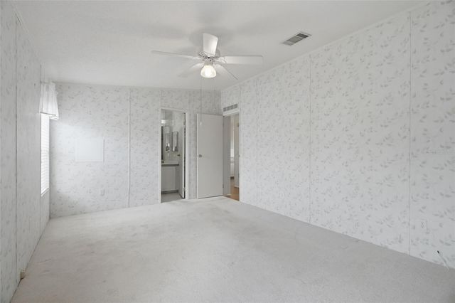 6826 MOUNT ORANGE DRIVE NE 383, St Petersburg, FL 33702