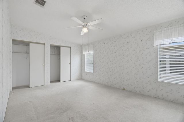 6826 MOUNT ORANGE DRIVE NE 383, St Petersburg, FL 33702