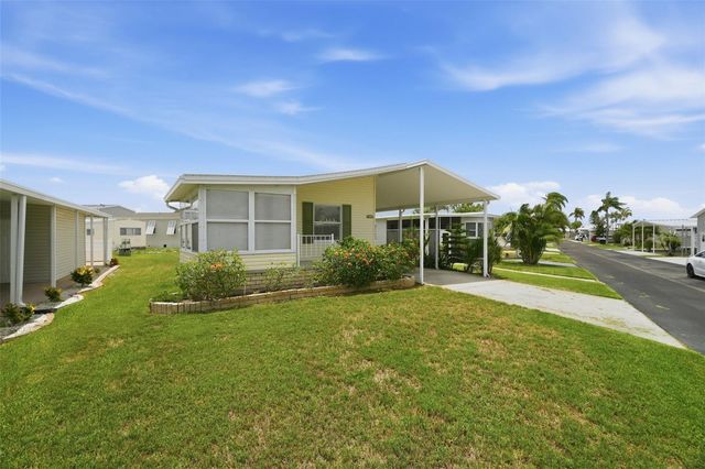 6826 MOUNT ORANGE DRIVE NE 383, St Petersburg, FL 33702