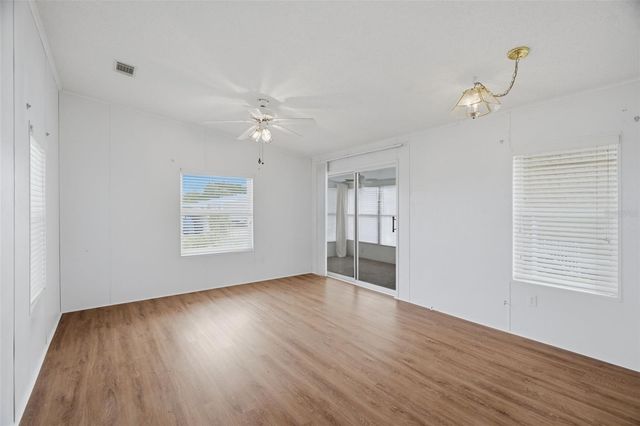 6826 MOUNT ORANGE DRIVE NE 383, St Petersburg, FL 33702
