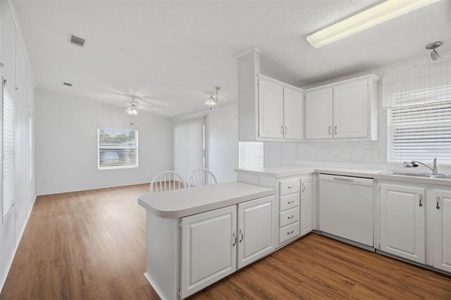 6826 MOUNT ORANGE DRIVE NE 383, St Petersburg, FL 33702