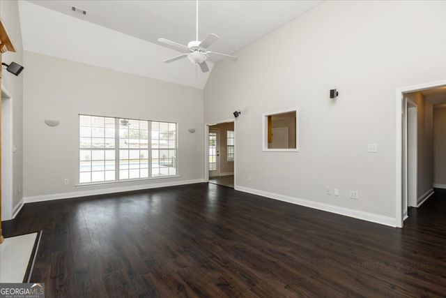 105 Finch Drive, Kathleen, GA 31047