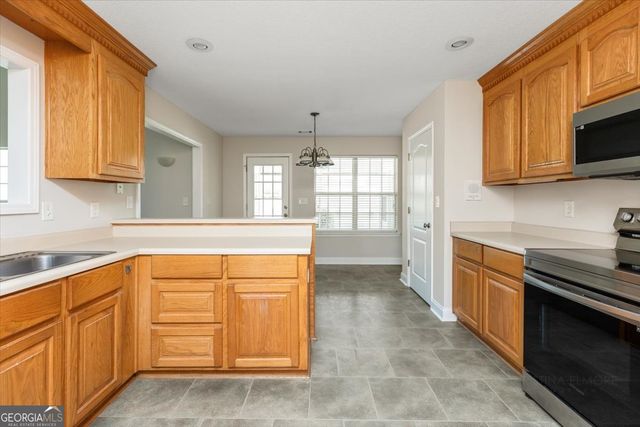 105 Finch Drive, Kathleen, GA 31047
