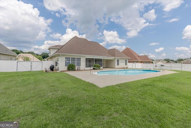 105 Finch Drive, Kathleen, GA 31047