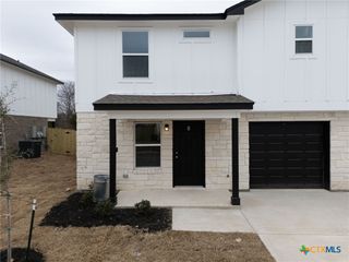 803 White meadow Lane B, Harker Heights, TX 76548