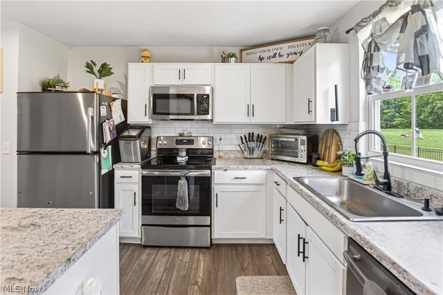 5709 Burlington Drive, Chippewa Lake, OH 44215