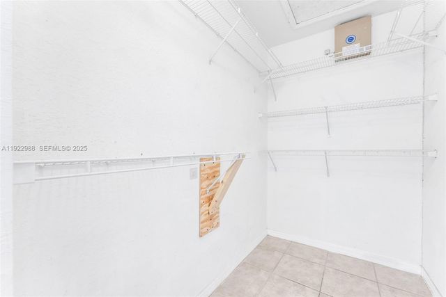 7665 NW 183rd Ter 1405, Hialeah, FL 33015