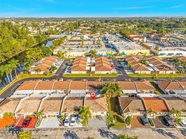 7665 NW 183rd Ter 1405, Hialeah, FL 33015