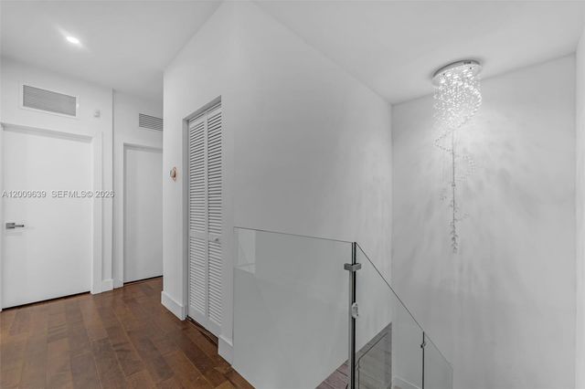 7234 NW 103rd Path, Doral, FL 33178